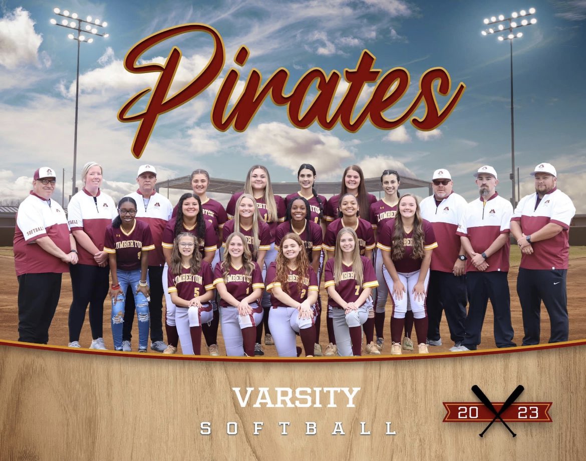 jaelyn_h08's tweet photo. Anything is possible! Never give up no matter your what your doing! If you love something go for it! #varsityyear
Tonight we will battle against Purnell Swett. It’s the biggest Rivalry around my hometown. It’s going be a good game. We have a choice to be great ♥️@lhspirates https://t.co/C1ioRnU46P