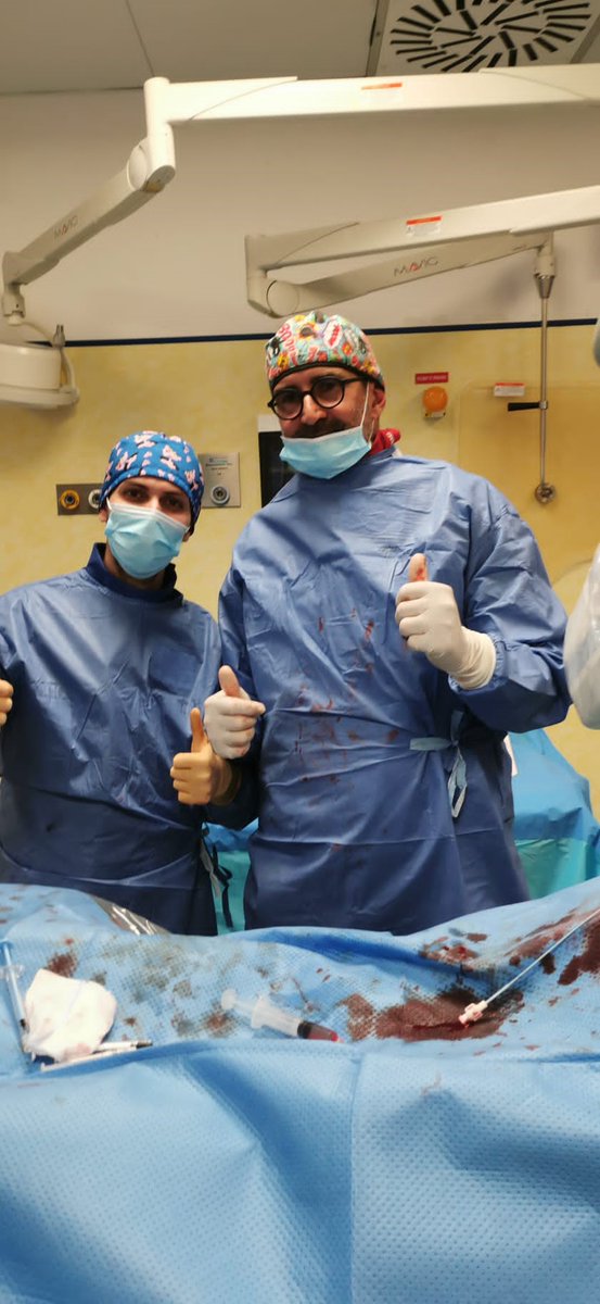 cirsesociety's tweet photo. Complete embolization of the sac was obtained, and no blood reflux into the catheter was observed at the end of the procedure. #directsacpunture #endoleak #coils #embolization (7/7) https://t.co/UMxa6PpzeJ