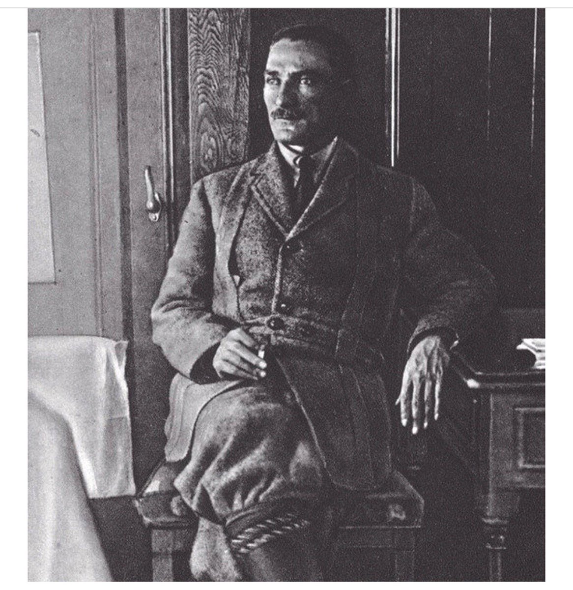 TTAgrup's tweet photo. Vatan toprağı kutsaldır, kaderine terk edilemez.

Mustafa Kemal Atatürk https://t.co/22T18Zq40q