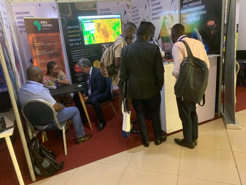 Day 3 of the #newspaceconference in #Abidjan and it's been lovely meeting and interacting with our implementing partners and leaders from across the #earthobservation industry.