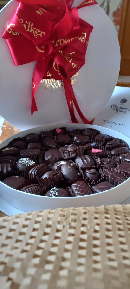 Thank you <a href="/BubbleyBrain/">Vanessa L Krauss, the Bubbly Brain</a>. Graeme brought the chocolates you sent. Thank you so very much. I had a couple and they are delish xxx