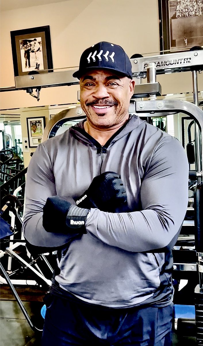 Jesse Barfield (@jessebarfield29) on Twitter photo Not only did I loose unwanted fat and weight with <a href="/IdealProtein/">Ideal Protein</a> but I was also able to maintain muscle as well. For me that’s a double win! No pun intended!! Not only did I loose unwanted fat and weight with <a href="/IdealProtein/">Ideal Protein</a> but I was also able to maintain muscle as well. For me that’s a double win! No pun intended!!