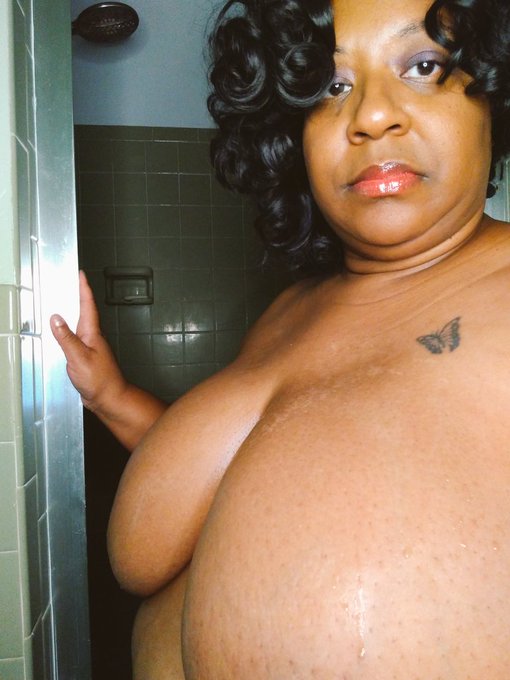 Morning, Shower video ON SALE: https://t.co/RJqWrSpEhf https://t.co/SNL9DF3exK<a href="/tag/hammeryourdreams"class="tags"><span>#hammeryourdreams</span></a>