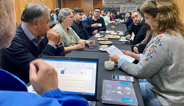 fpymemaule's tweet photo. Vía @CorfoMaule
😃Paulina Campos Andaur, dr de Corfo presentó proyecto emblemático “Industria 4.0 para el sector Agroalimentario en la región del Maule”.
En la actividad participó el gerente de Capacidades Tecnologías de @corfochile , Fernando Hentzchel
#desarrolloregional https://t.co/NmQ3AqFSwN