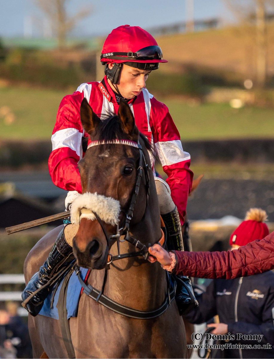 Catriona Bissett tweet media