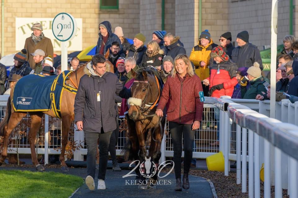 Catriona Bissett tweet media