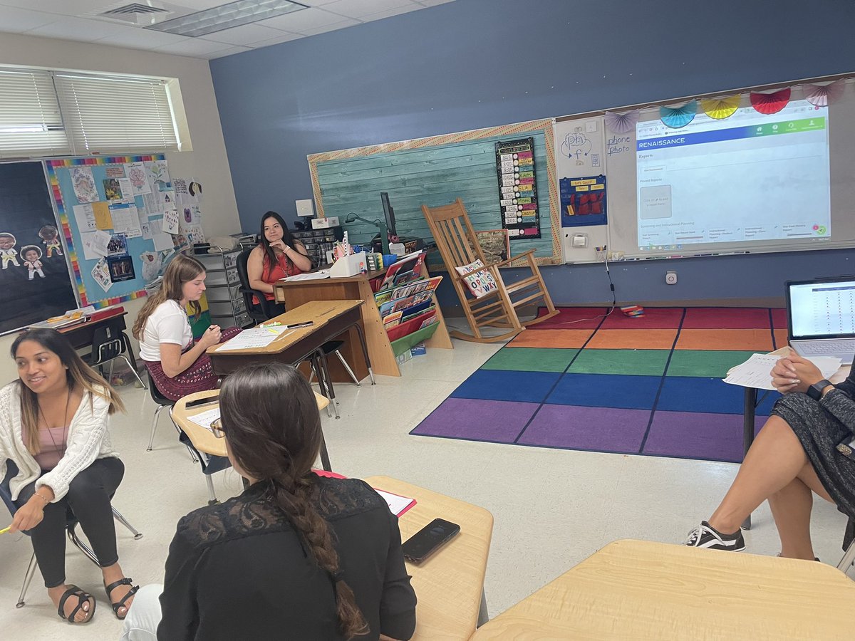 VOEPanthers's tweet photo. Kinder meeting as a team to discuss individual students, class, and grade level data to improve instruction and help students close their learning gap! #datachats https://t.co/MVDJ9tlslw