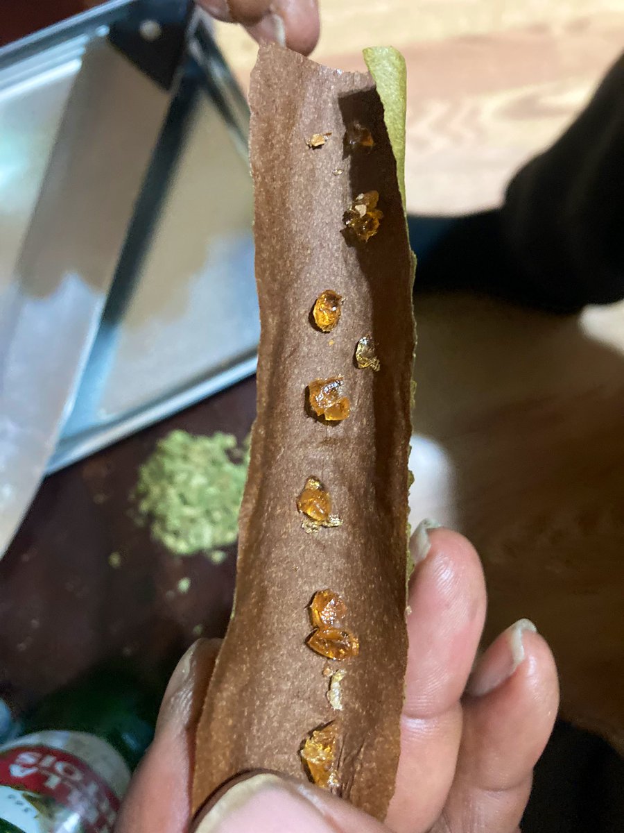 exotickeona's tweet photo. Wake n Bake 💨 #wakenbake #thcwax #420life #StonerFam #Mmemberville https://t.co/cO5Qi61bkP