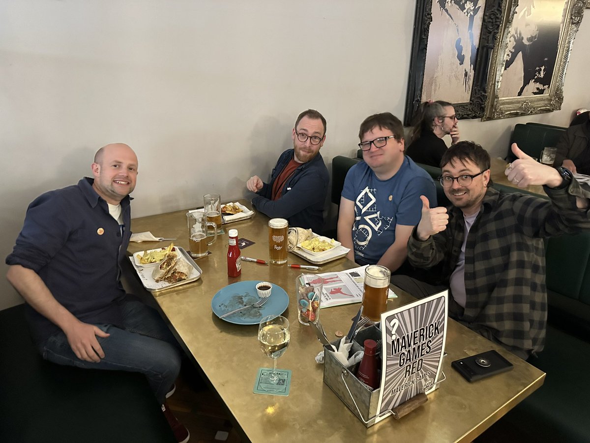 MaverickGames's tweet photo. It was great to be a part of the Dev Pub Quiz in Leamington last night where Maverick were the headline sponsors!
A great opportunity to get out there and make friends! 
#DevPubQuiz https://t.co/FekKtUsSrM