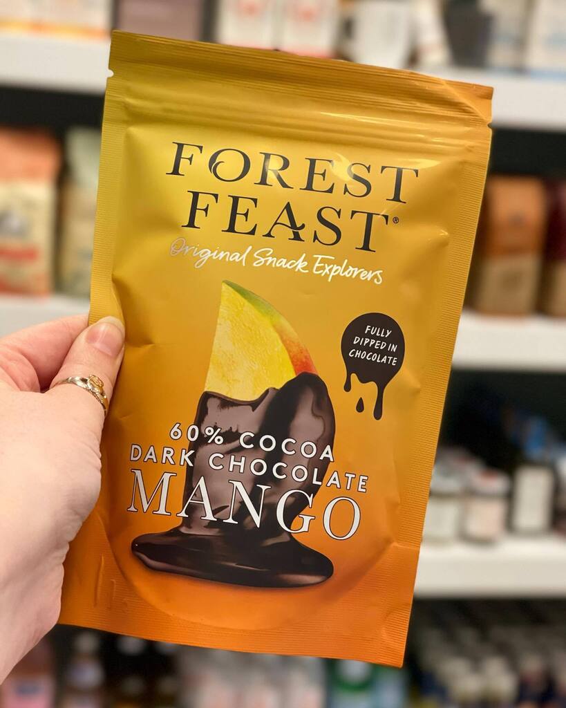 What products are we loving this week? 👀 

<a href="/forestfeast/">Forest</a> dried mango covered in dark chocolate for an afternoon pick me up 🥭 🍫 

@joesteaco St.Clemente’s Lemon tea (to have with our chocolate covered mango ofc 😉)

 <a href="/hipchocolate/">margarette mary</a> cookies no cream vegan… instagr.am/p/CritDSNIDfz/