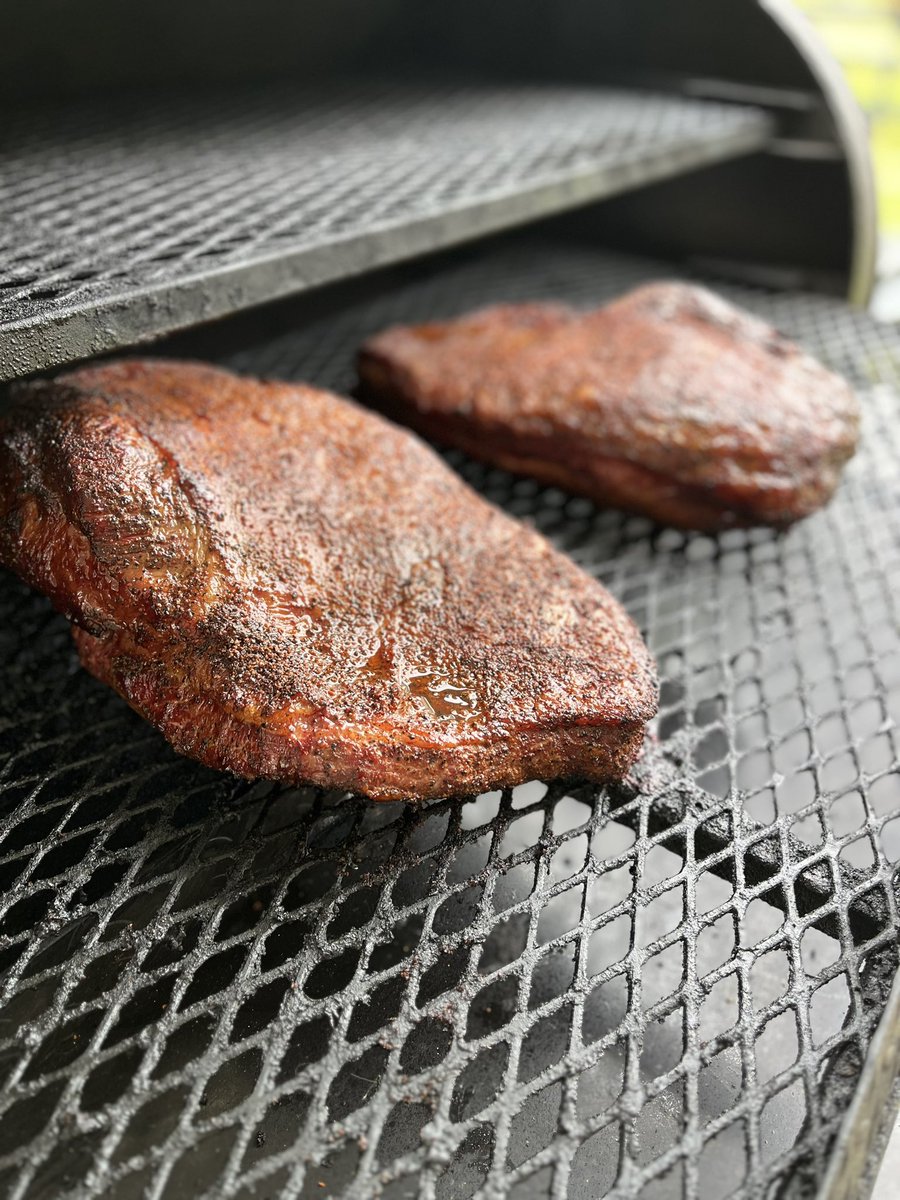 TheSCBBQCo's tweet photo. Brisket run with a few different rub prototypes were working on! Name some things you like in your brisket rub! #brisket #thescbbqco #beefrub #beefbbq https://t.co/B1C6jtjUGQ