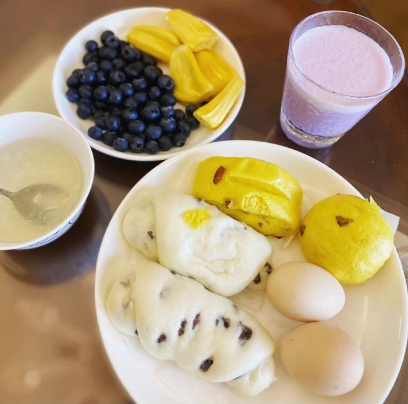 A good day starts with breakfast