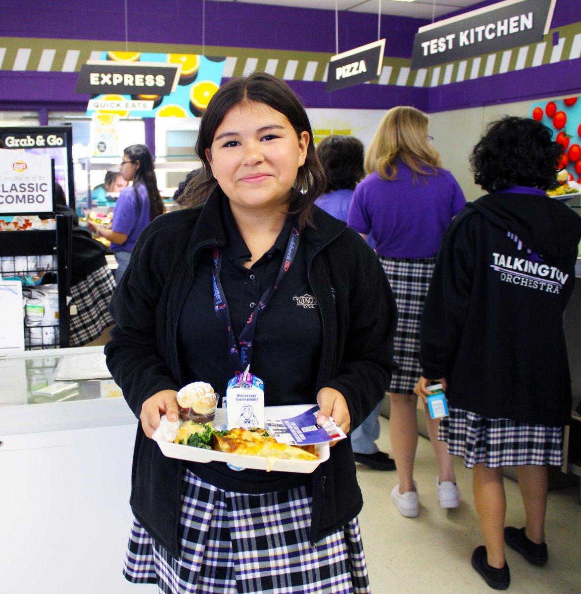The Chef Community Council had a great time at <a href="/TalkingtonSywl/">Talkington SYWL</a> for a Passport to France event. 

Chef Angela Medlock featured Chicken Broccoli &amp; Cheddar Crepes, a Fresh French Market Salad, Spinach Au Gratin &amp; a Chocolate &amp; Vanilla Custard with Raspberries.

Bon Appetit!
