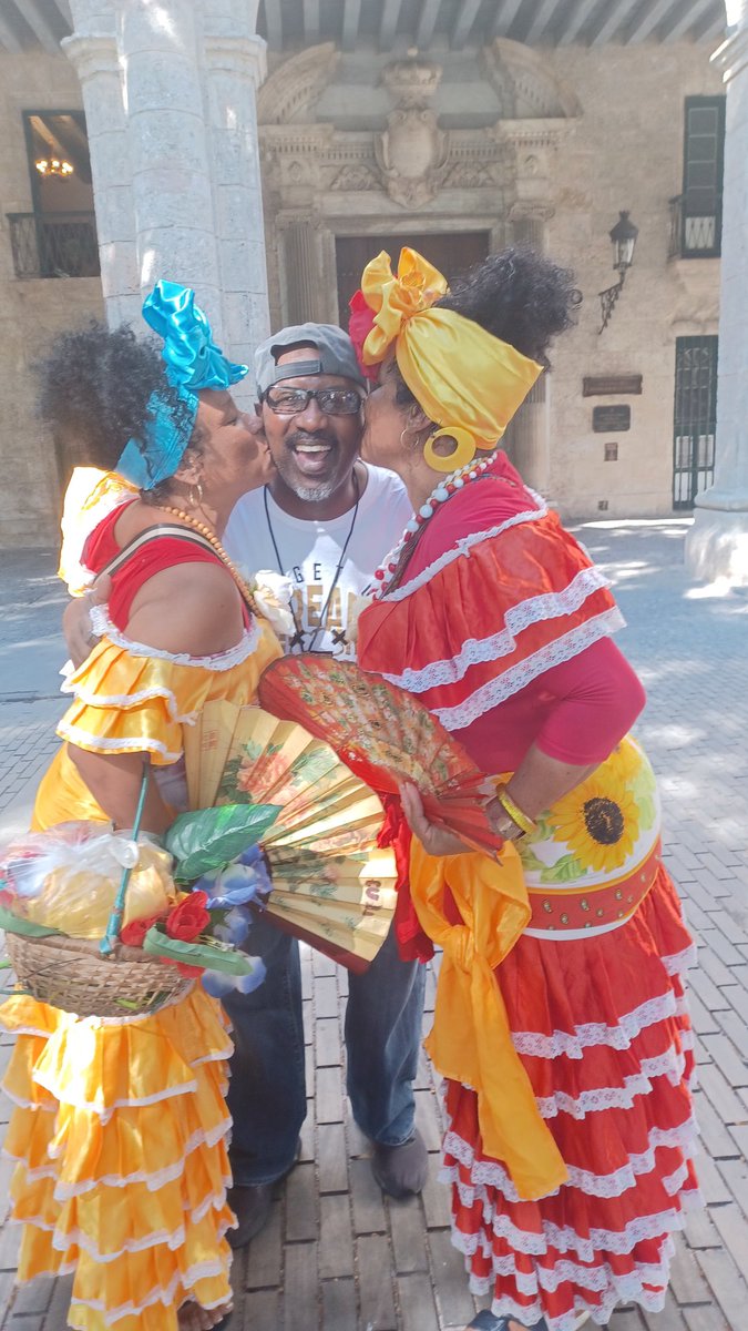 The ladies in Cuba loved Dr. Buddington!