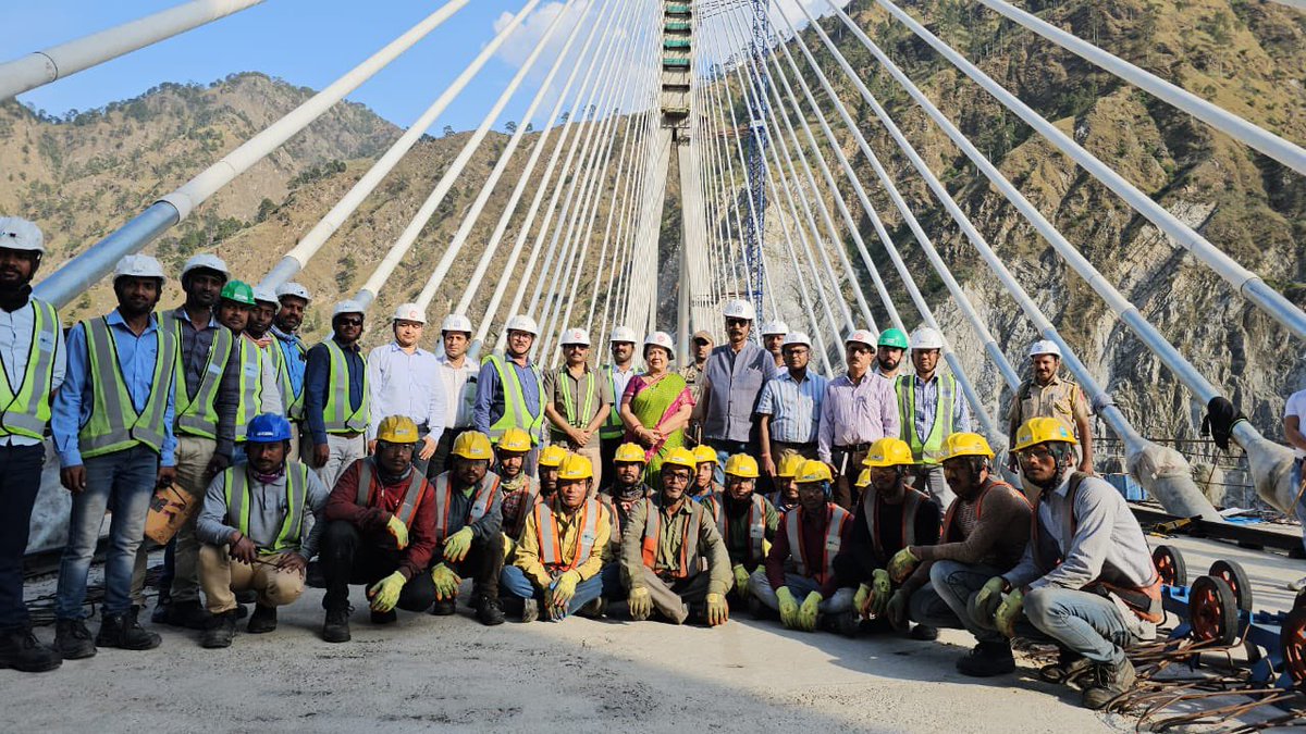 Western Railway on Twitter "RT DarshanaJardosh The majestic Anji Khad bridge in Jammu and