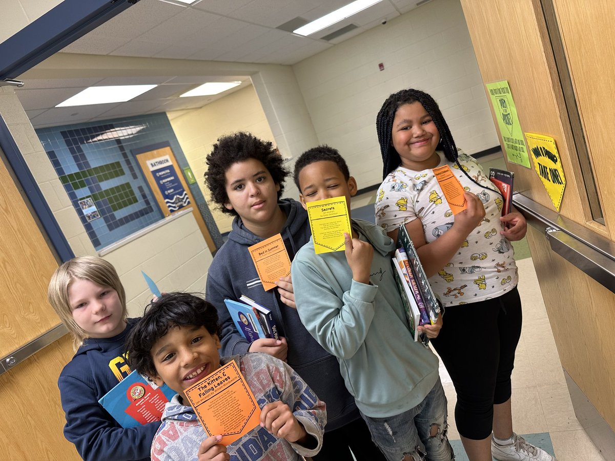 BrandeeStaud's tweet photo. We’re celebrating “Poem in Your Pocket Day” here @Hamilton_RV today! @MrsFunston_RV @Hamilton_Instr https://t.co/5W0pzGL1Li