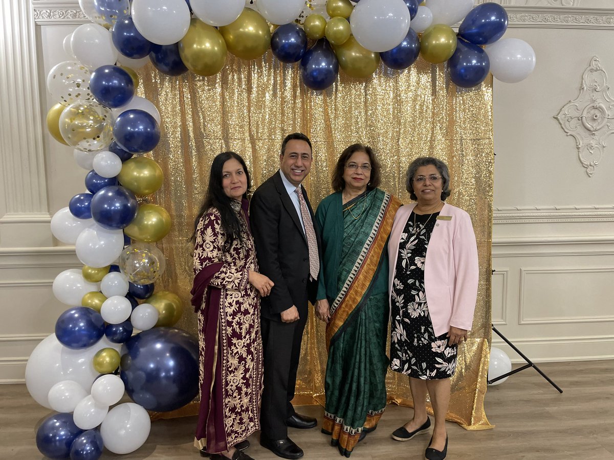 DeepakAnandMPP's tweet photo. Proud to join @maltonbda to celebrate talented youth, recipients of 2023 Post Secondary Scholarship supported by #SkillDevelopmentFund. Congratulations! Everyone for your resilience & passion, so proud of you. Looking forward to #WorkingTogether to bring more youth to this group. https://t.co/NDlUiM7o1B