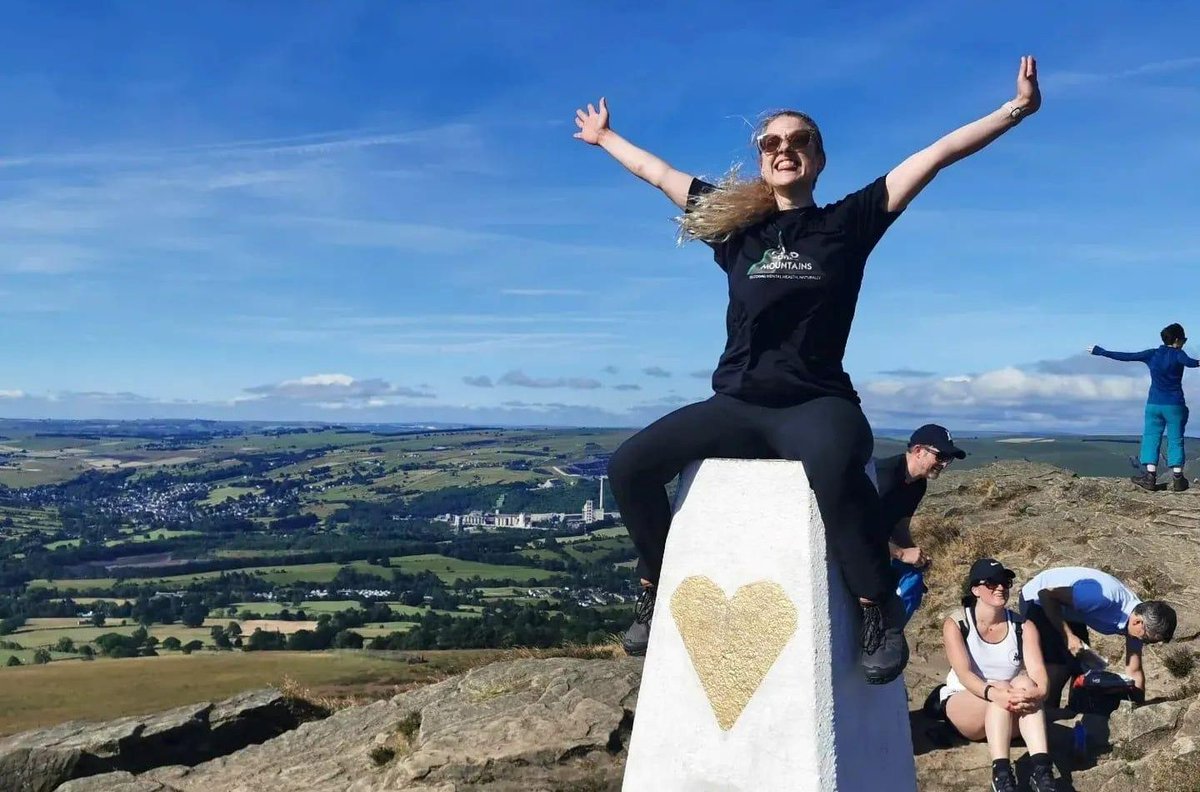 MindOMountains's tweet photo. Fancy an outdoor challenge, but not quite know where to begin?
ONE MONTH until our #StepOutChallenge, a guided stomp across the infamous Nine Edges of the Peak District to raise awareness for #MentalHealth and enable us to widen our work
27 May, 7am 👇https://t.co/74FIsT2RXn https://t.co/sQxLFVq48f