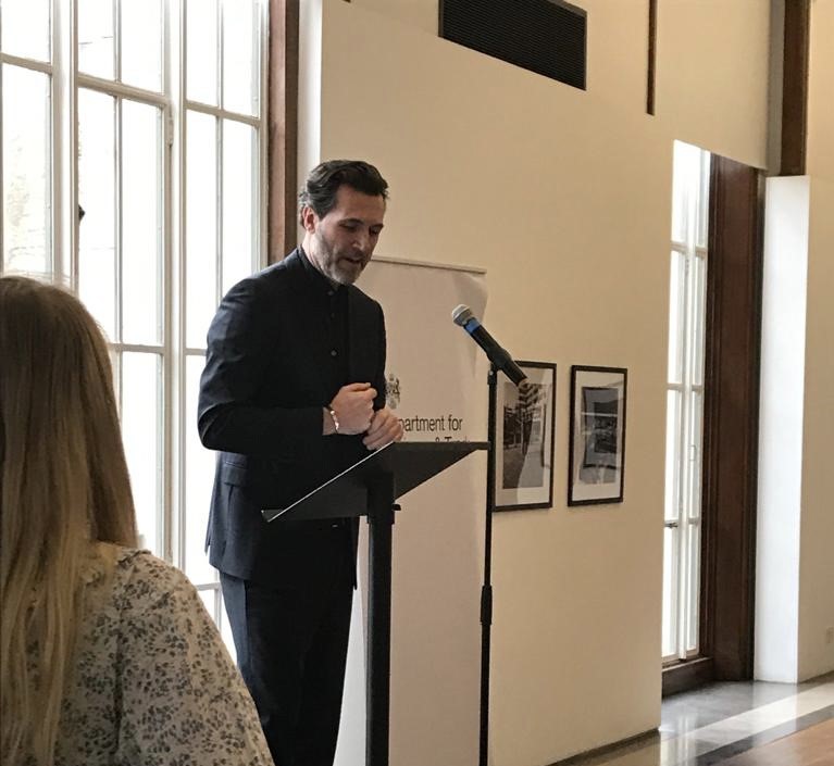 uk_toca's tweet photo. Tuesday's RIBA event to celebrate the Mutual Recognition Agreement for Architects between UK &amp; USA opened for applicants on the ARB website. 
Our director @TeriOkoro  was privileged to attend and meet @RIBA_London president &amp; CEO and also DBT director. https://t.co/2q0n1Cielx