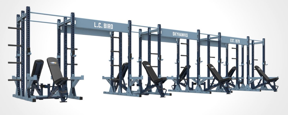 LCBfootball's tweet photo. WE LOVE @HeartlineInc and @DynamicFandS!
Yall are THE BEST!!!
#WhatsTheWord #BuiltByBird https://t.co/nkRwJ6wvfQ