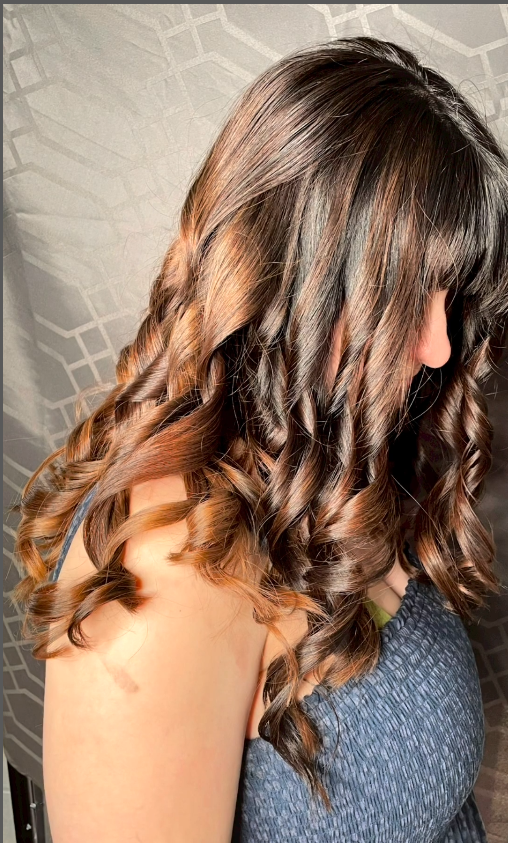 ReflectionsOMA's tweet photo. Gorgeous color melt from Stylist (and Esthetician) Whitney! Just look at that transformation from the before picture!

#glowgetemgirl #goldwellcolor #hairsalonomaha #reflectionssalon #reflectionsomaha https://t.co/YAiD6K9hOk