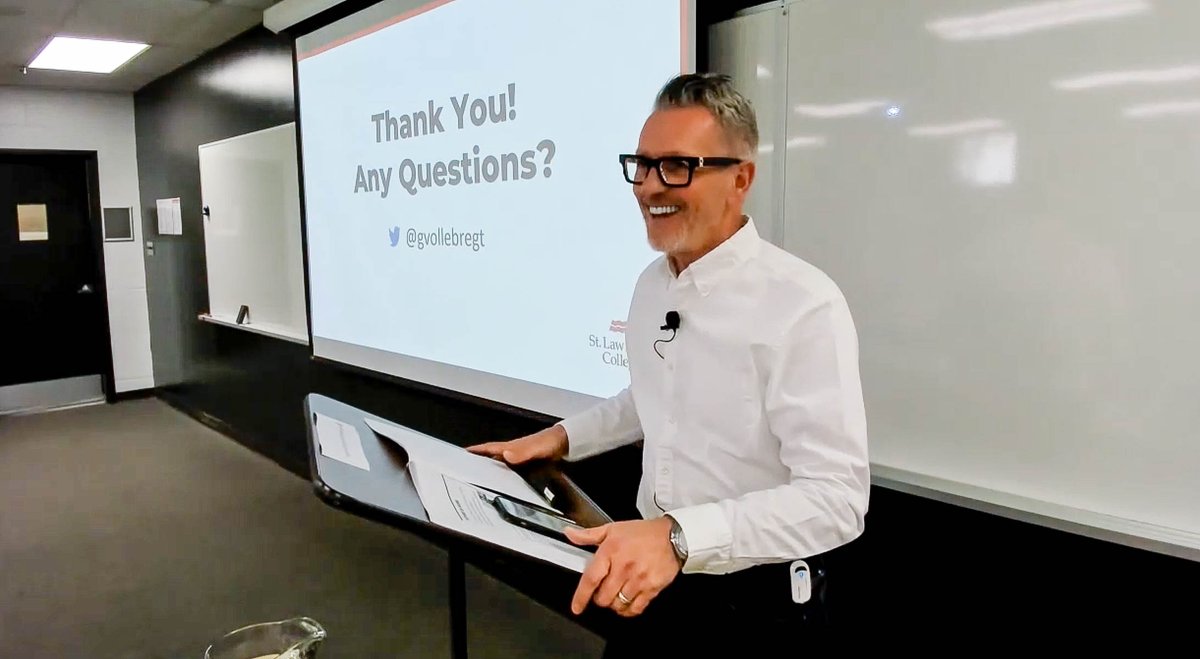 SLCSurge's tweet image. Another great College Conversations with @gvollebregt. The future of SLC looks bright!

#SurgeTogether #ProudtobeSLC