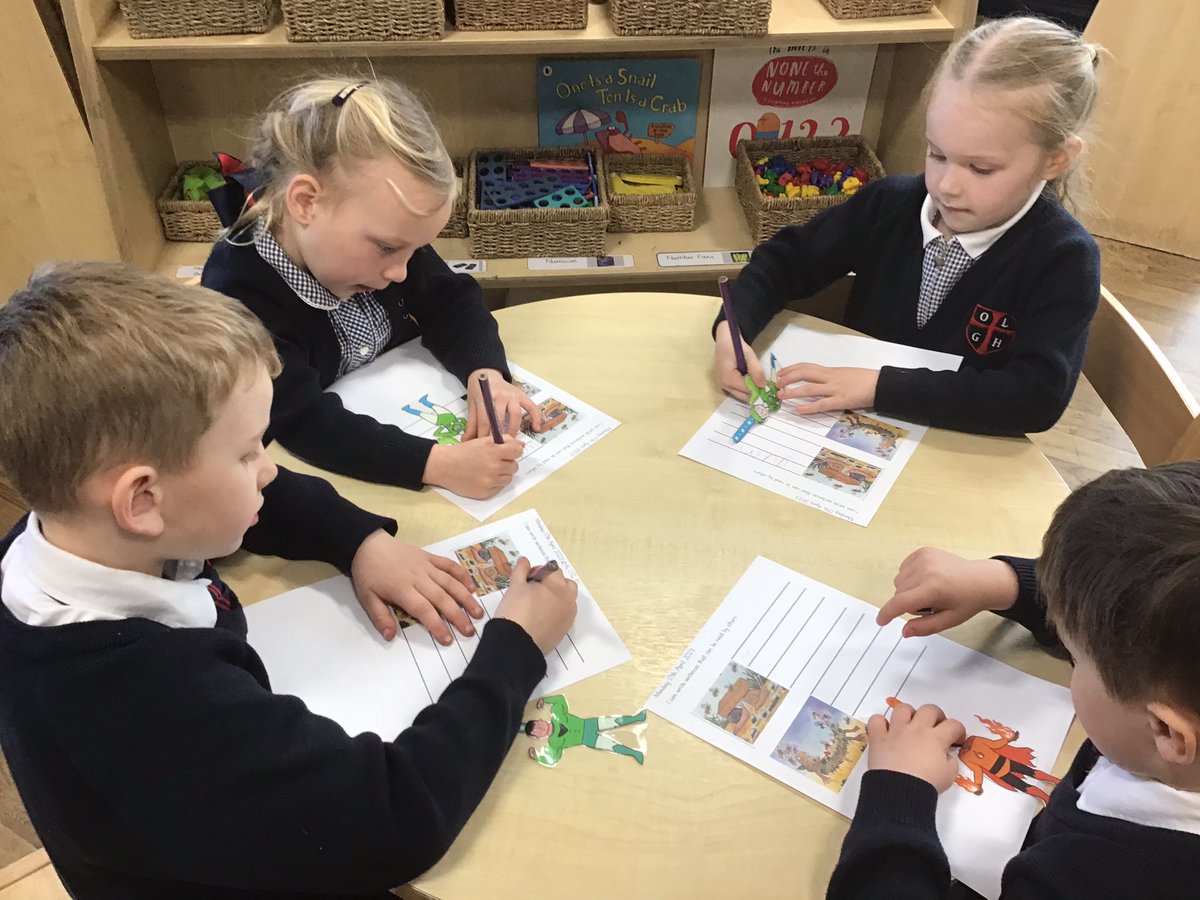 olgheyfs's tweet photo. Some fantastic writing about ‘Superworm’ this week. #OLGHEYFS #OLGHeyfs #OLGHenglish #sentences #fingerspaces #writing #spelling #inspiration https://t.co/oOu8dixCJ5