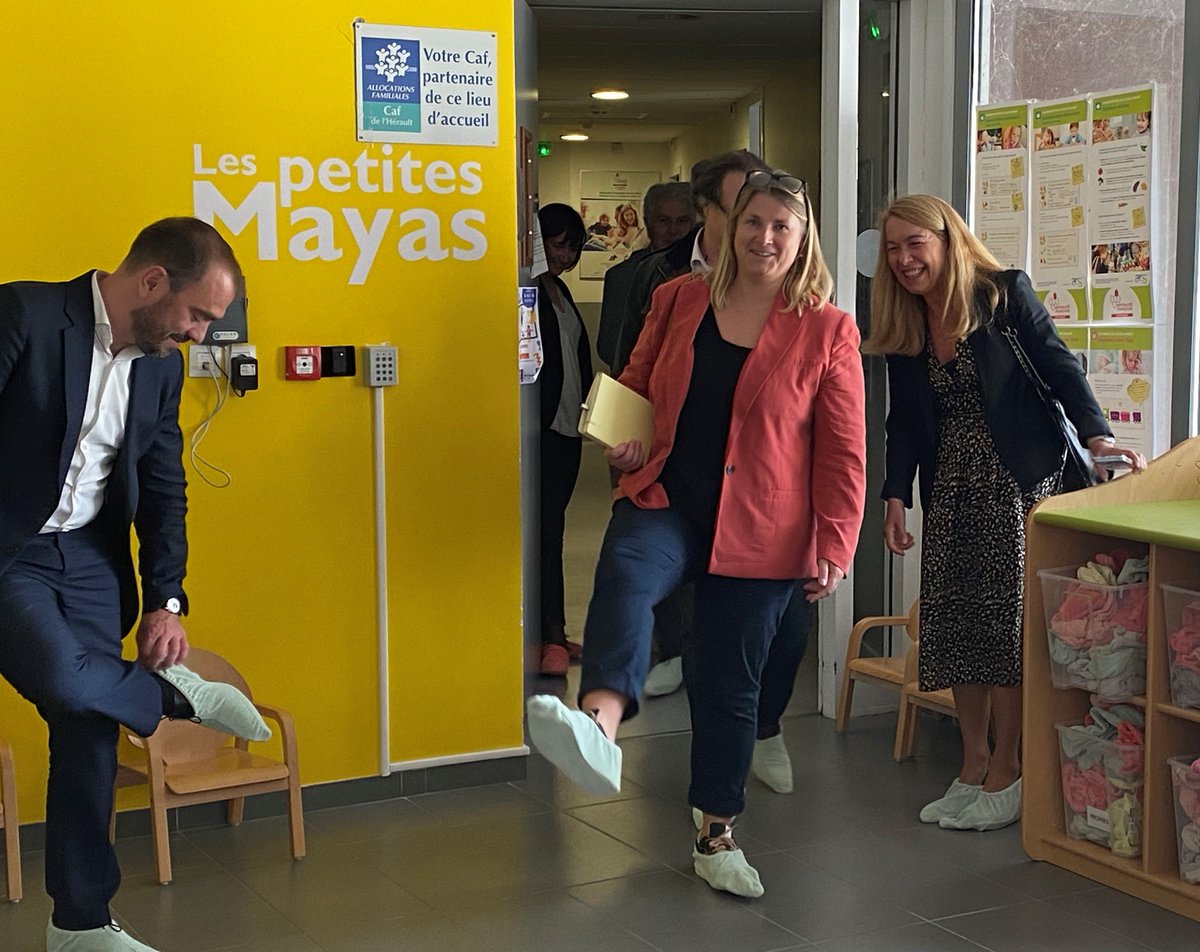 MutGrandSud's tweet photo. 𝗥𝗘𝗡𝗖𝗢𝗡𝗧𝗥𝗘 | 3/3 Egalement les sujets prospectifs autour du bien vieillir, de la réforme à venir des services à domicile,  de l'accueil en soins palliatifs ou encore des des problématiques de recrutement. Echanges fructueux, constats partagés et travaux communs à venir ! https://t.co/S2JxNCT0Ap