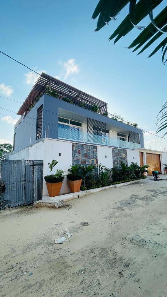 Johnson M Bigwi tweet media