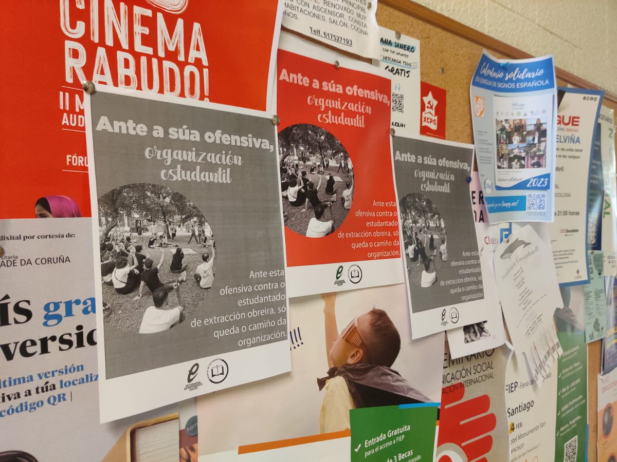 As compañeiras da Coruña encheron estes días os campus co obxectivo de visibilizar a mercantilización do ensino público.  ORGANÍZATE E LOITA POLOS TEUS DEREITOS, POLOS DE TODAS AS ESTUDANTES DE CLASE OBREIRA!!✊🏻