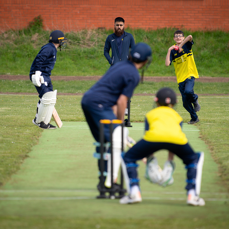 hantscricket's tweet photo. 🆕 𝗕𝗮𝘀𝗶𝗻𝗴𝘀𝘁𝗼𝗸𝗲 𝗛𝗮𝘄𝗸𝘀 𝗔𝗰𝗮𝗱𝗲𝗺𝘆

We are delighted to launch the brand-new Basingstoke Hawks Academy 🙌

Weekly sessions take place at Brighton Hill School with the support of @PersimmonHomes 🤝

📰 Read more ⤵️