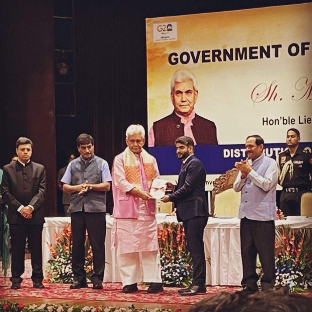 HimayunMir's tweet photo. New Journey, Challenges and Responsibilities! Officially stepping into Civil Services! Thank You
HLG Manoj Sinha Sir. #JKAS https://t.co/qzdMFesvfn