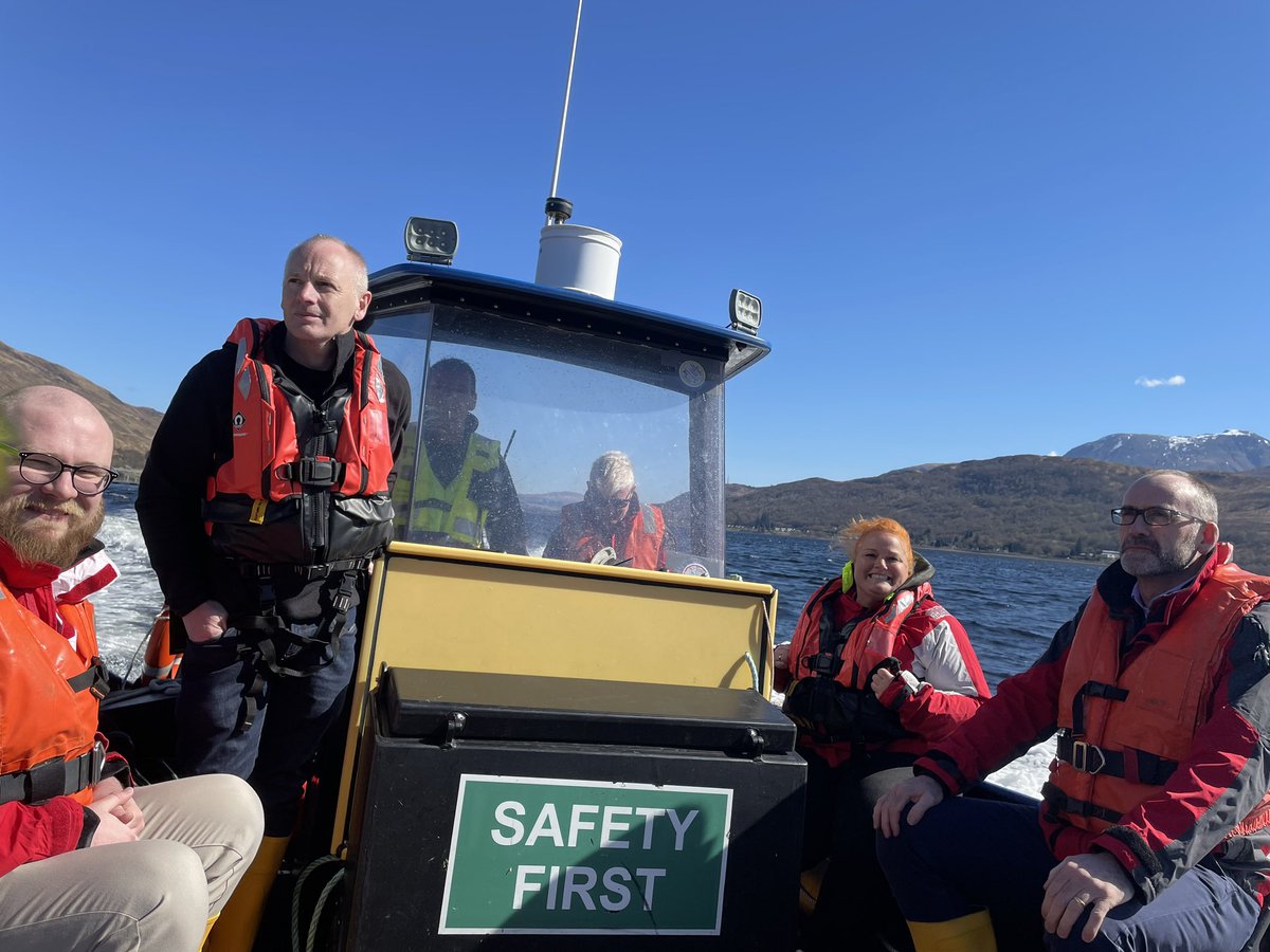ScotlandSalmon's tweet photo. This time last week we were pleased to host a delegation from @DefraGovUK who visited Salmon Scotland members @MowiScotlandLtd at their Gorsten marine farm and their Blar Mhor processing plant near #FortWilliam, and @DFDSScotland’s seafood distribution hub at #Larkhall. https://t.co/O1A9H7hX8p