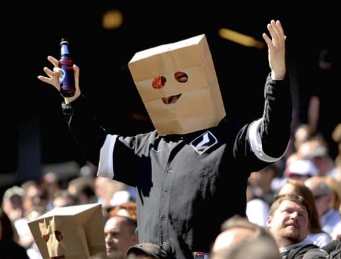 barstoolsports's tweet photo. If You're A White Sox Fan, This Radio Caller Went On A Must Listen Rant On Waddle And Silvy's Show Yesterday https://t.co/yGE1d4PCuW https://t.co/FStGDEttOL