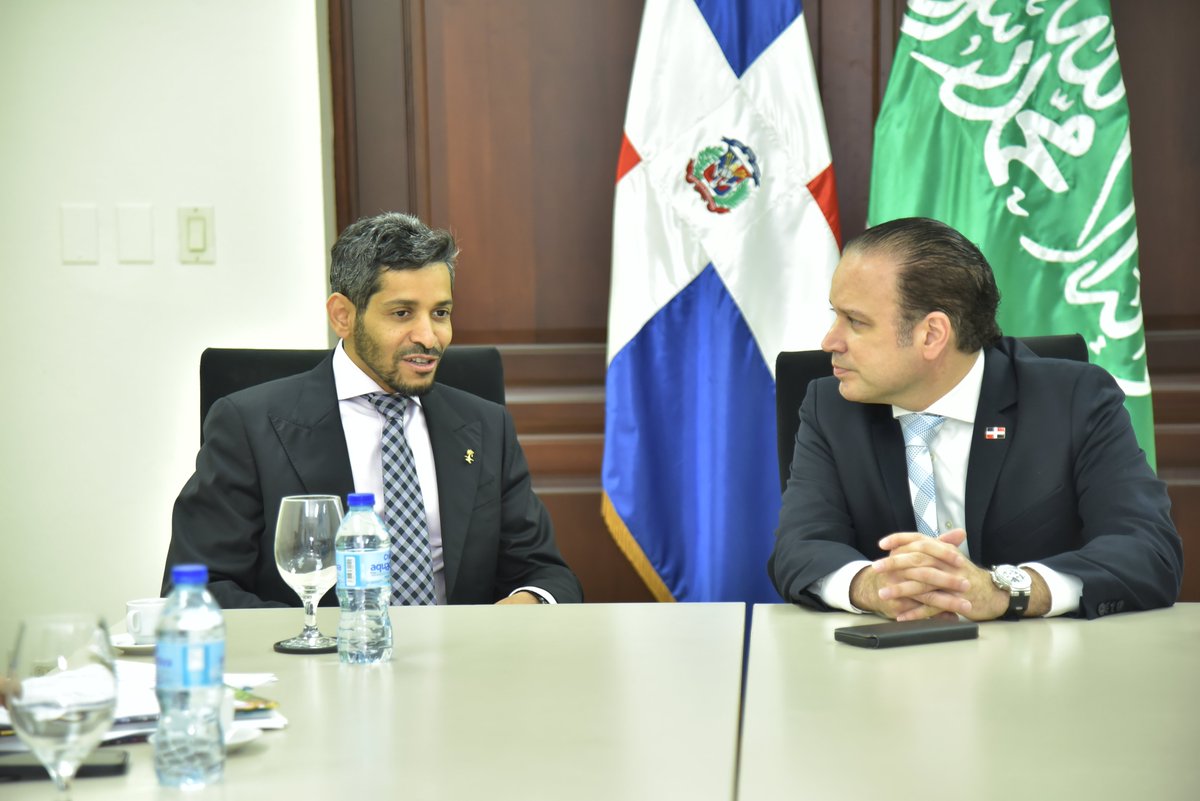 Sostuvimos un encuentro con el Sr. Faisal Falah Alharbi, Embajador del Reino de Arabia Saudita concurrente en República Dominicana, quien nos visitó a fines de conversar sobre acuerdos en el marco de cooperación entre ambos países.