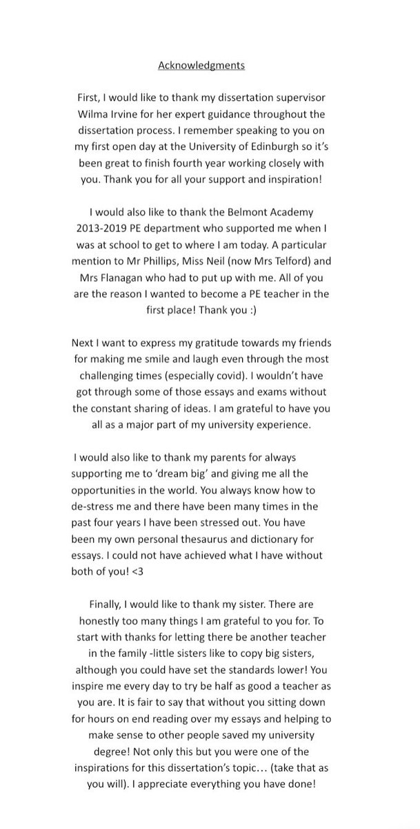 MissRossPE's tweet photo. Diss is the end! 4 years of Uni are over in a flash can’t quite believe it! Onto the next chapter…Miss Ross the PE teacher! Thanks to everyone that has played a part in my journey so far bigger and better things to come!👩🏽‍🏫💕 https://t.co/q2rX2rMZ3K