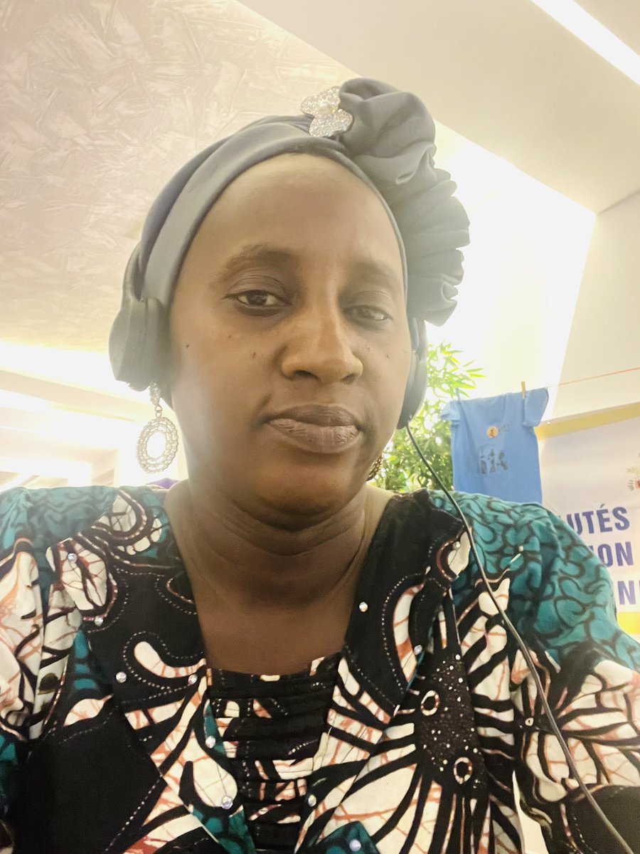 Radioenvironne1's tweet photo. Guinée : Poursuite à Conakry de « la réunion stratégique de la campagne sur les réparations ciblants la Banque Africaine de Développement BAD ».Une dizaine de pays africains dont le Mali, le Gabon, le Cameroun et la Guinée sont représentés. #CADTM #Afrique https://t.co/lGN4IFF5mi