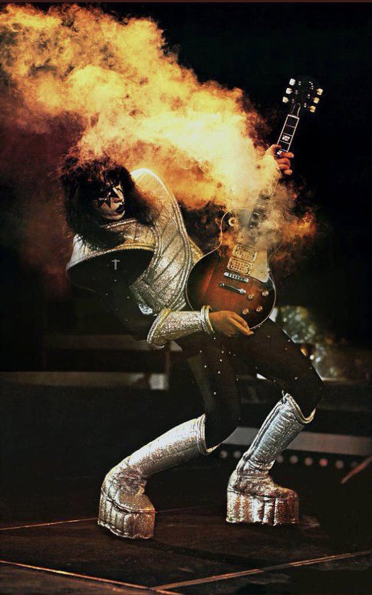 KISSopolis's tweet photo. ⚡️Happy Birthday Ace Frehley⚡️ https://t.co/CML3ZAU2Wj