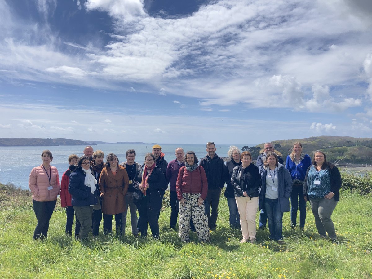 Ifremer_fr's tweet photo. 📣 Retour sur les stages #CEFPEP en immersion dans le monde de la recherche !
👉Des enseignants, de diverses disciplines, sont venus des 5 coins de l’hexagone et des Outre-mer pour découvrir les métiers et les laboratoires de l'Ifremer à Plouzané et à la Seyne-Sur-Mer. https://t.co/AFV5lEzl63
