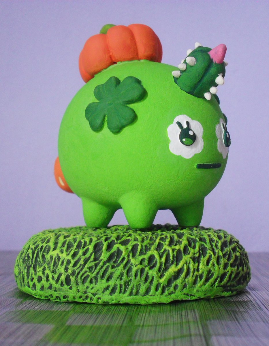 UivoLupino's tweet photo. Todo mundo já teve ou tem uma Planta de Abobora e Cactos na equipe e agora ela também faz parte da nossa coleção. 🍀

🖌Aceitamos encomendas personalizadas.

@AxieInfinityBR_ 
#axieinfinity #axie #axieinfinitybrasil #art #escultura #figureaction #biscuit https://t.co/YfjvFYnjeV