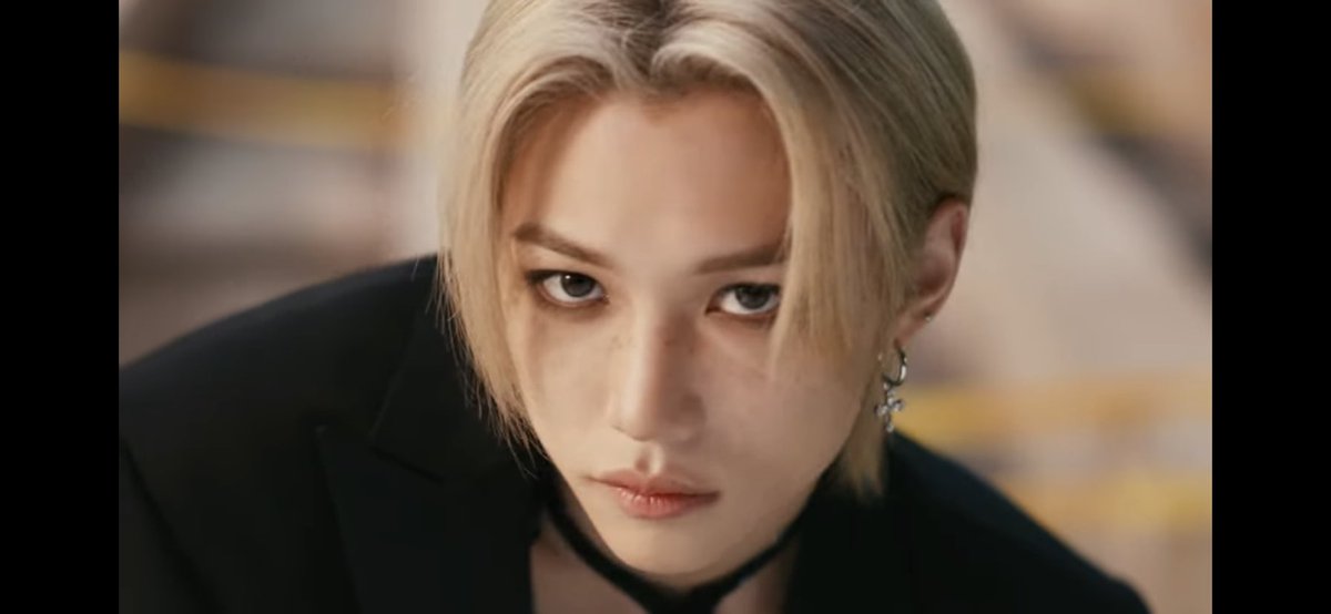 это вообще нормально?😊😊😊😊😊😊😊😊