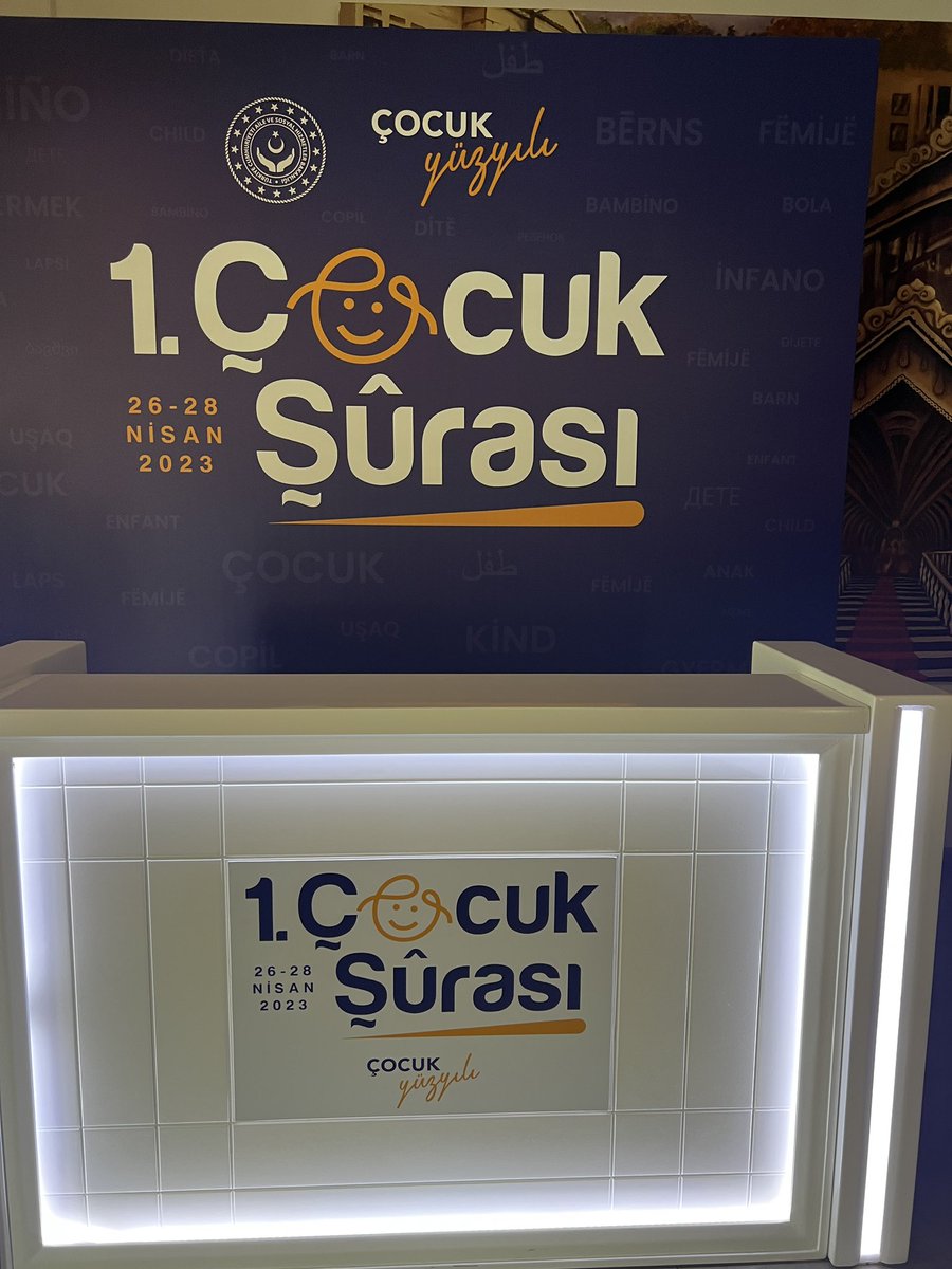 bakiyazgan's tweet photo. Türkiye’de ilk kez çocuklara yönelik ihtiyaçları, sorunları ve çözüm önerilerini ortaya koymak için #ÇocukYüzyılı temasıyla 1. Çocuk Şurası’na komisyon üyesi olarak katılım sağladık. https://t.co/w4GDQ0tLQY