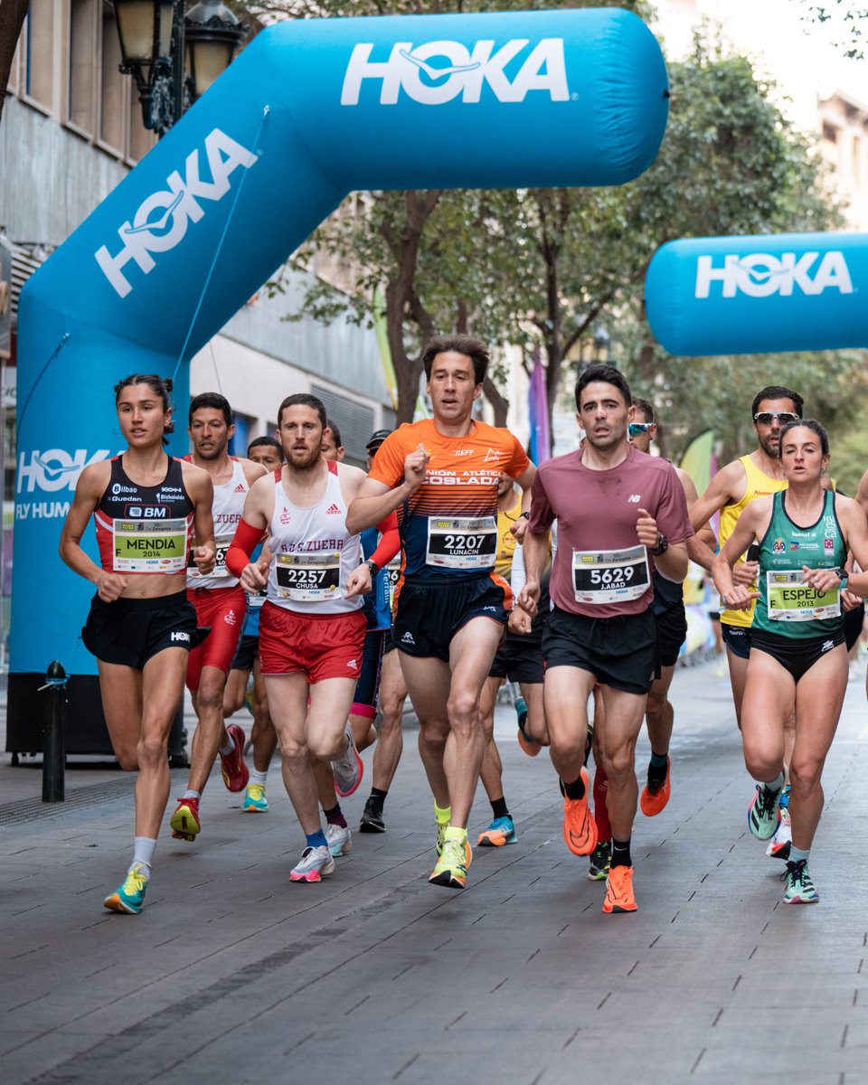MaratonZaragoza's tweet photo. Con @hoka y sus atletas aprendimos que VOLAR es algo muy terrenal, muy humano.

¡Gracias por tantos buenos momentos en el MANN-FILTER Maratón de Zaragoza CaixaBank!

#FlyHumanFly

📸 @sportmedia_es https://t.co/VQA115uHGP