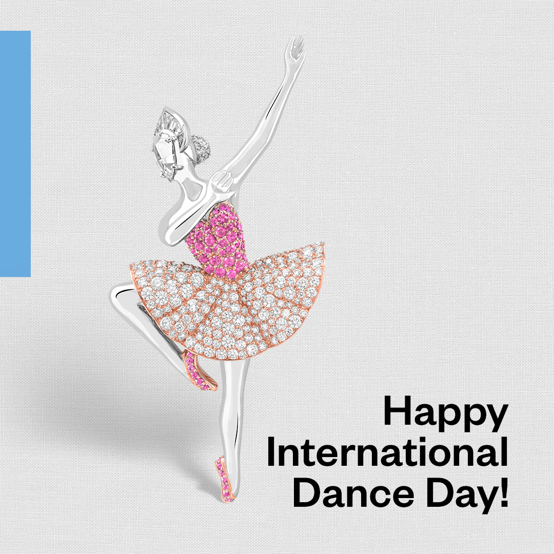 vancleefarpels's tweet photo. Happy International Dance Day!
On this special day for the Maison, discover the latest and upcoming initiatives supported by Dance Reflections by Van Cleef &amp; Arpels.
#VCADanceReflections
Noé Soulier, Passages. Photo Trimboli
Rachid Ouramdan, Corps extrêmes. Photo Pascale Cholette https://t.co/35bgS1kaE6