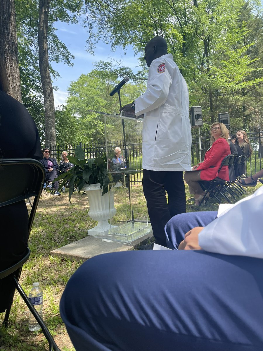 Yesterday, both of our 3rd year students were honored to be representatives of the Graduate School as speakers for our Ceremony of Thanksgiving for the Anatomical Donors. A beautiful ceremony and expression of gratitude for these silent teachers. #MedEd #AnatEd #PhDLife #GradLife