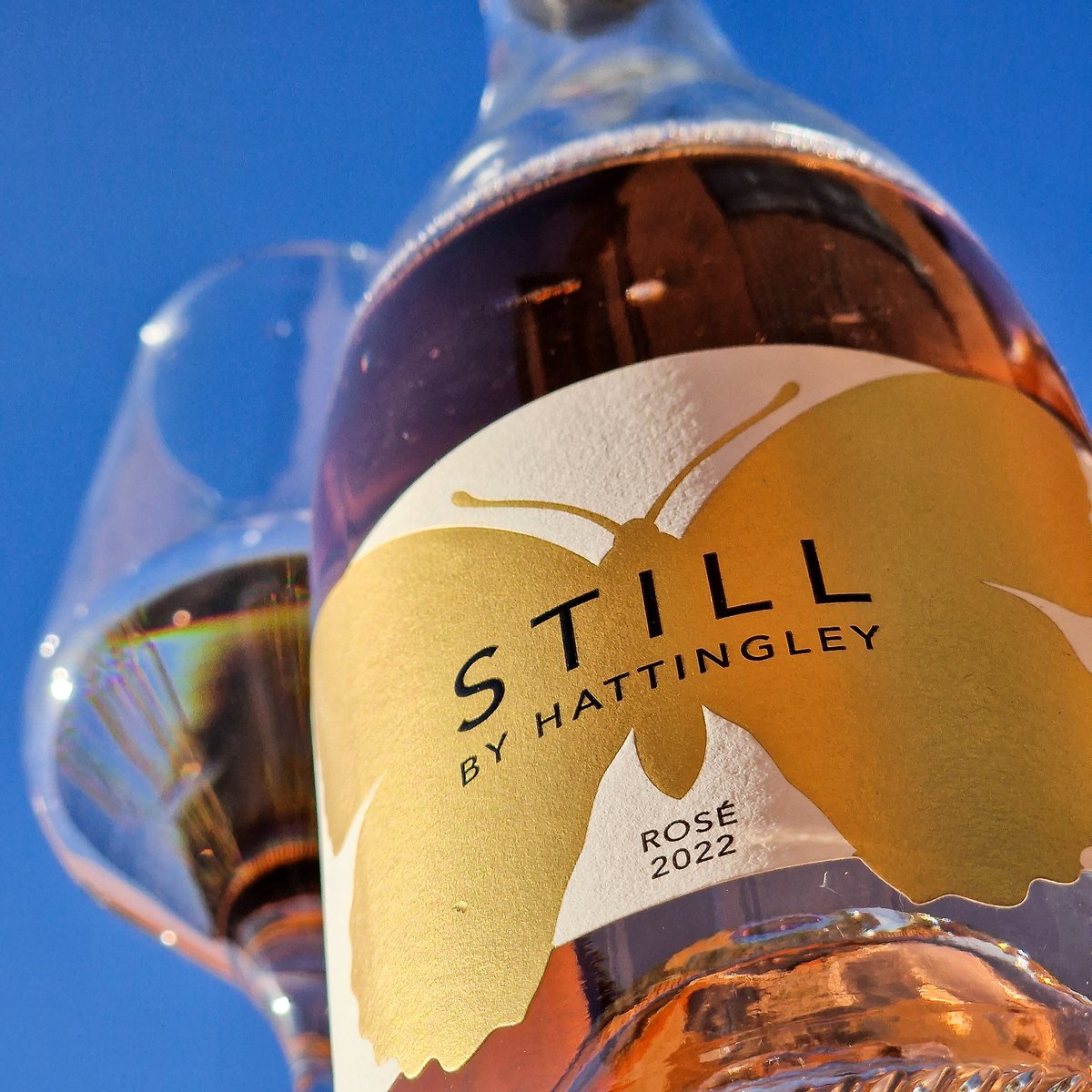 Great British Wine (@greatbritwine) on Twitter photo Hoping the sun comes back soon, so we can enjoy more #EnglishWine Rosé in the sun, like this <a href="/hattingleywines/">Hattingley Valley</a>, as featured in the latest GBW Round-up greatbritishwine.com/monthly-round-… Hoping the sun comes back soon, so we can enjoy more #EnglishWine Rosé in the sun, like this <a href="/hattingleywines/">Hattingley Valley</a>, as featured in the latest GBW Round-up greatbritishwine.com/monthly-round-…