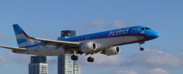 Nicksonland's tweet photo. #Dato AR1731 @Aerolineas_AR
🛫 MDZ #Mendoza
🛬 SLA #Salta
⏱️ 11:10h
⏱️ 12:47h
📅 Programado
#NicksonLandNews✌️
#aviationgeek #aviationdaily #aviacao #aviaserver #aviation #aviationlovers #aviacion
#aviationphotography https://t.co/DWVjnvlxHO