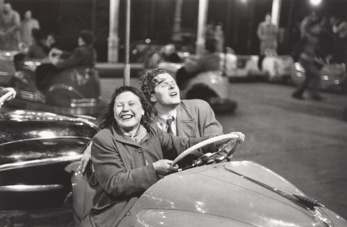 RT @Trannilicious17: Couple in a Bumper Car #Paris 1951 by Robert Frank https://t.co/kiRmKIDOGk
