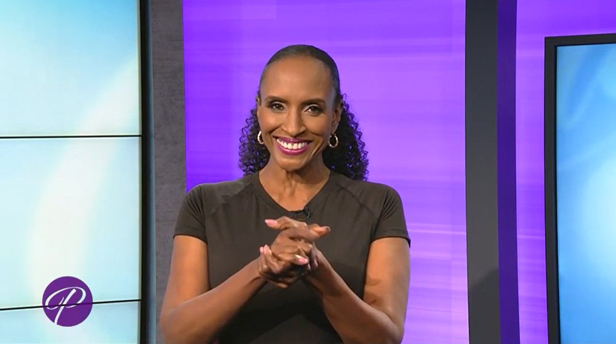 FOX5Atlanta's tweet photo. TODAY at 1 on an all-new @portiatvshow, @PortiaFOX5 hits the streets to find out some #unconventionalfitness trends to stay fit and healthy! Portia conquers #DoubleDutch, #Fowling = ๐+๐ณ, and #Strollercize with moms and their babies! Don't miss the fun!!๐ช๐ผ
#PortiaTVShow https://t.co/zWQv3ppjtd