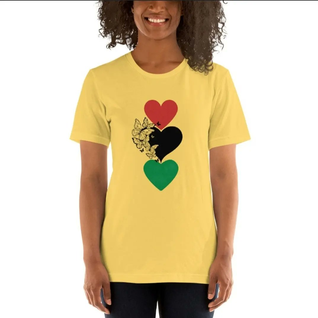 ComfyCozyShae's tweet photo. Juneteeth is coming. Tees available here.
I'm wearing a sample in white. 3 sizes available in yellow. Select the corresponding picture on Etsy.
Thanks😊❤️🖤💚
#Tee #TShirt #Tshirts #juneteenth #PanAfrican #Hearts #Butterflies #Unisex #Inclusive #RedBlackAndGreen #RedBlackGreen https://t.co/lrNaIcELpM